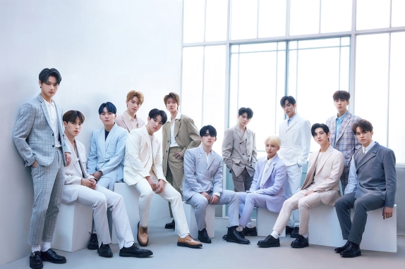 M-ON! LIVE SEVENTEEN 「2017 SEVENTEEN 1ST WORLD TOUR 'DIAMOND EDGE' in JAPAN」