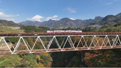 壮観劇場　▽「高千穂峡谷と幻の鉄路」　