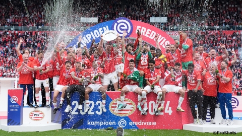 欧州サッカー オランダリーグ エールディヴィジ　PSV×ヘーレンフェーン